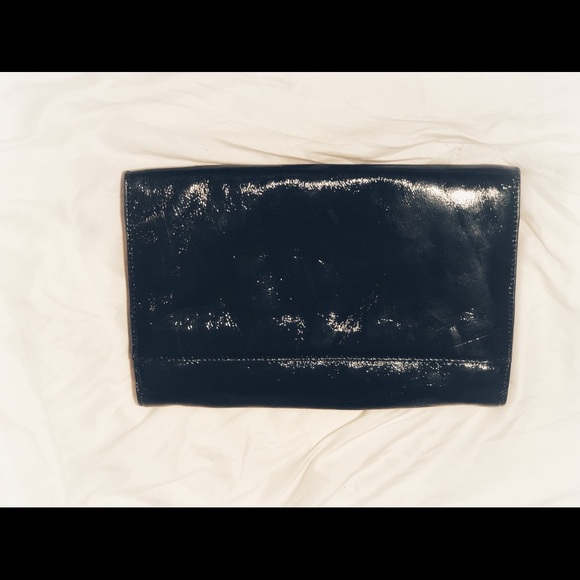 Purse - Picture 1 of 4